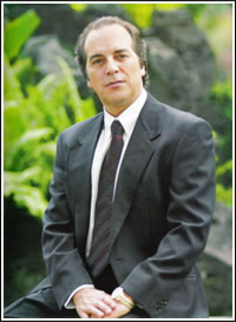 Dr Marco Faria Correa